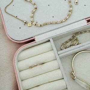 Kendra Scott Angelina 14k Yellow Gold White Diamond Band size 7